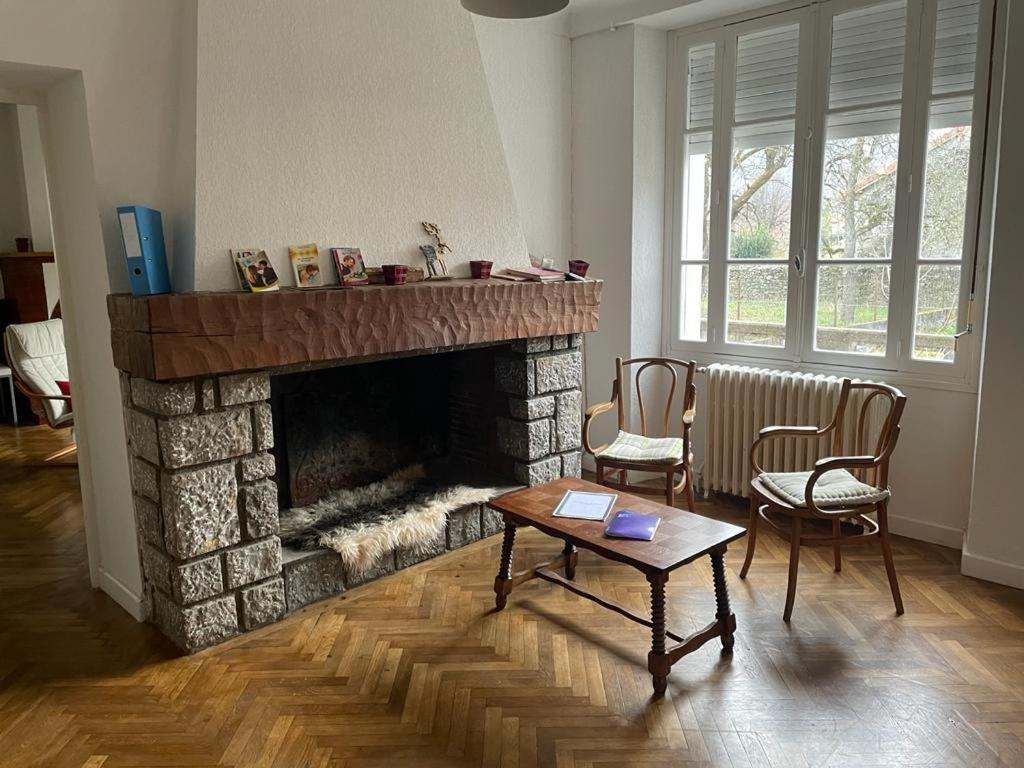Maison De Marius Et Maison D Amelie Estenos Exteriör bild